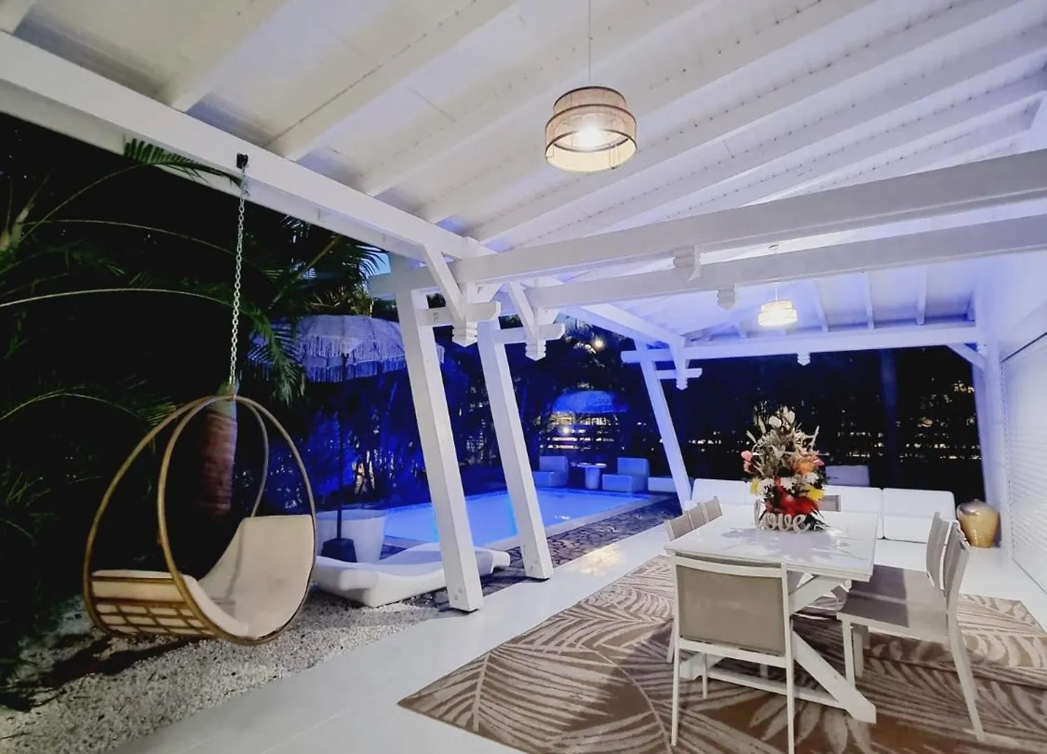 Sandy Bay Villa Opale لو مول 0*,
